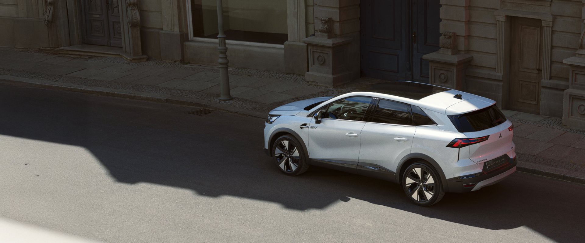 Nové Mitsubishi Grandis - rodinné SUV