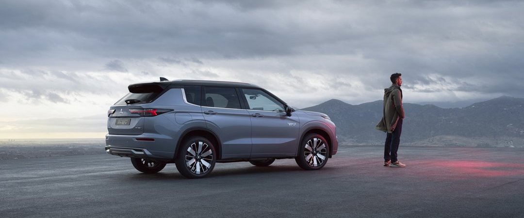 Nové Mitsubishi OUTLANDER PHEV - jazda pokračovanie