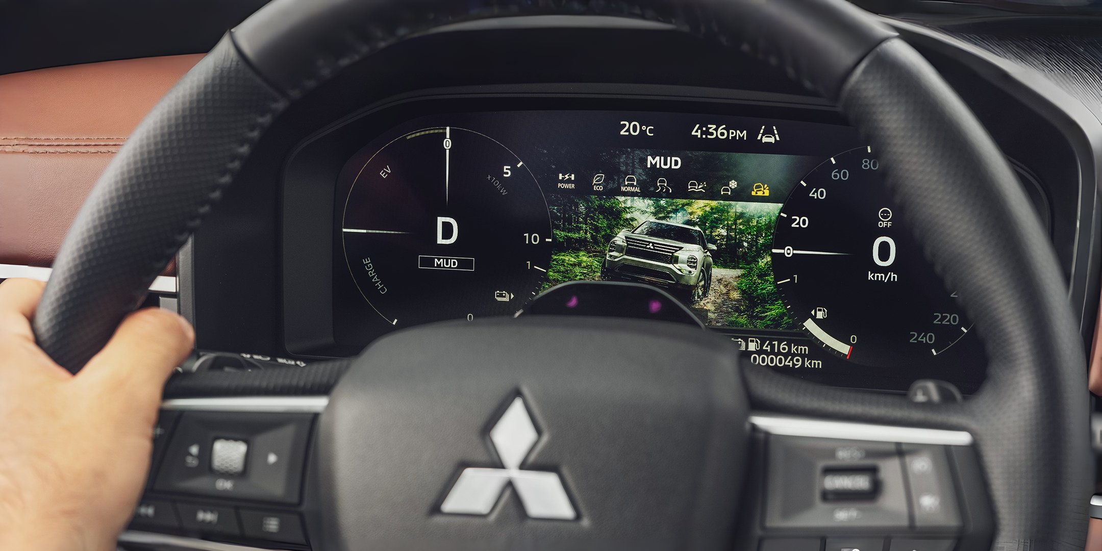 Mitsubishi Outlander PHEV 25 rokov - jazdný režim blato